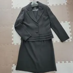 ブラックスーツセット（ジャケット、半袖ワンピース
