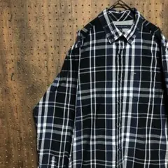 トミーヒルフィガー　長袖シャツ サイズM YD199