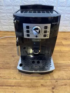 Item thumbnail for item 0eda6cd3-acbf-44e8-96bc-4bb5698c0511