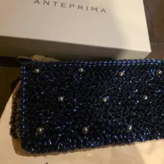 ANTEPRIMA ネイビー ビーズクラッチ財布