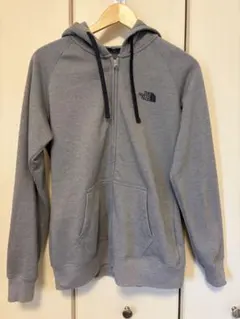THE NORTH FACE グレー ジップアップパーカー　レディースM