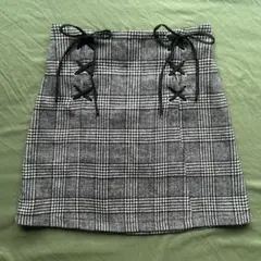 INGNI　イング　編上げリボン　チェック柄スカート　Mサイズ