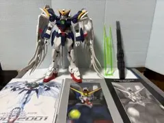 組み立て済みジャンク品　PG ウイングガンダムゼロカスタム　ガンプラ