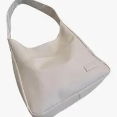 レディース ハンドバッグ ❣️ショルダーバッグ 軽量 大容量 軽い