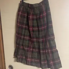 チェック柄プリーツロングスカート