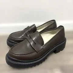 Item thumbnail for item 2c2a9636-bf59-4561-94a9-38719a11bf6a