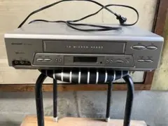SHARP VC-HF920 ビデオデッキ VHS 　全面側ケーブルワケアリ