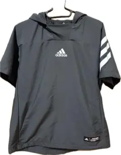 adidas フード付き　ナイロンジャケット ブラック