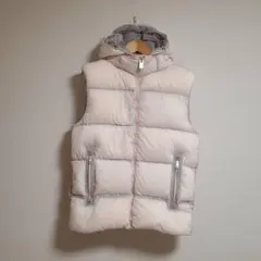 Item thumbnail for item e3c0f3ed-0551-42e1-b994-d5d78d415c16