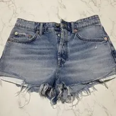 ZARA ショートパンツ　36