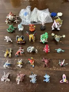 ポケモンフィギュア 27体セット、プラスキーホルダー