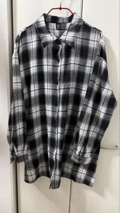 チェック柄 長袖シャツ ブラック・ホワイト