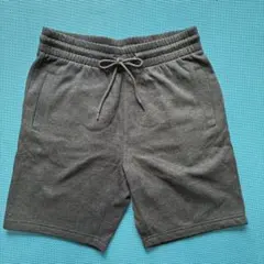 新品未使用H&M　ネイビーショートパンツ　裏起毛　ふたご　おそろい　紺色のサムネイル