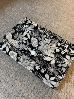 Item thumbnail for item 2b7102fc-b94b-4462-a43e-e0607b98f071