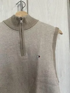 トミーヒルフィガー ハーフジップ ベスト 古着