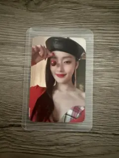 新品未開封】i-dle MINNIE HER 2形態＋特典トレカ2枚セット - メルカリ