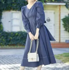 tocco 後ろビックリボン付きステッチ入りウエストタックデニムワンピース