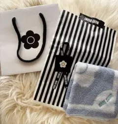 【新品未使用】マリークワントハンカチセット