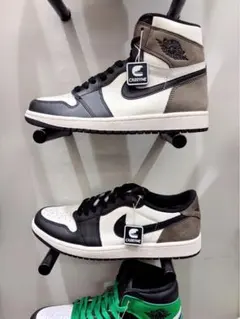 Nike Air Jordan 1 Low Mochaピンク紐早い者勝ち - メルカリ