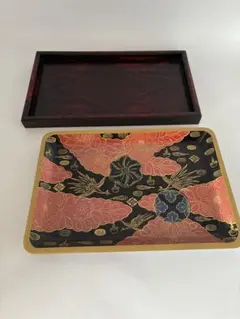 70年前のアンティーク 雛人形 雛道具 御重箱 蒔絵 木製道具　古董品　漆塗り 時代 雛道具 蒔絵 重箱 木製 - メルカリ