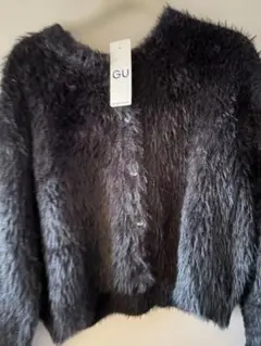 GU フェザーヤーンクロップドカーディガン