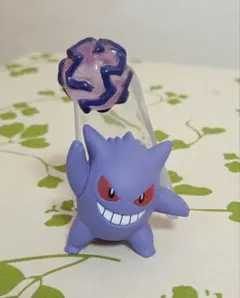 ポケモン ゲンガー フィギュア　ガチャガチャ　中古品　１点