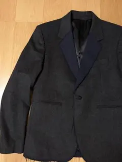 ダークグレー ウール混合 テーラードジャケット ネイビー襟　トゥモローランド