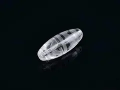 水晶天珠♪ 双虎牙天珠 楕円形 ハンドメイド