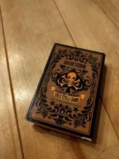 ワンピースフィルムゴールド　トランプ