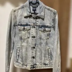 Item thumbnail for item 96b6b22e-df81-4681-a24c-996b96b12994