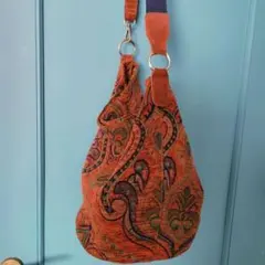 チャイハネ　ショルダーバッグ　 ギルダーショルダー　現行品　美品のサムネイル