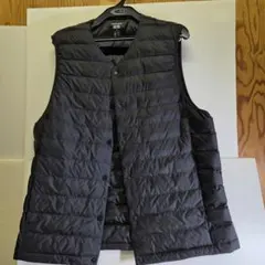UNIQLO PUFFTECH コンパクト　ベスト　ブラック Mサイズ　袋付き