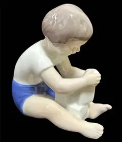 Royal Copenhagen フィギュリン 2002年 男の子 - メルカリ