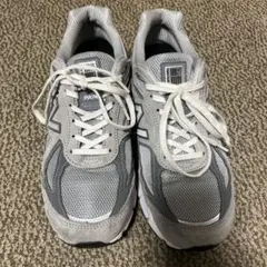 NEW BALANCE: U990 V4