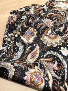 値下げしました！　ペイズリー柄 ストール 黒