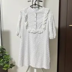 honey mi honeyホワイトレースフリルワンピースのサムネイル