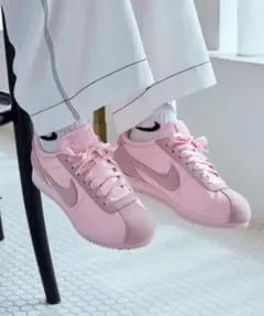 NIKE ナイキ コルテッツ テキスタイル ウィメンズシューズ ソフトピンク