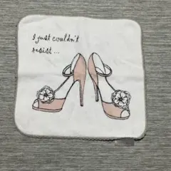 LAURA ASHLEY タオルハンカチ　タオル　ハンカチ