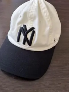 AMERICAN NEEDLE NYロゴキャップ アイボリー/ブラック