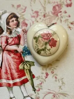 アンティーク　メジャー　ハート　バラ柄　フランス