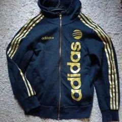 adidas ゴールドストライプ フルジップパーカー