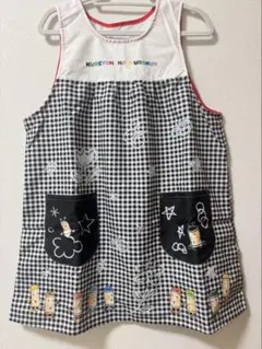 【新品未使用】 クレヨンのクロくん　キャラクターエプロン 保育士 介護士