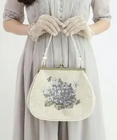 スミレ刺繍がま口バッグのサムネイル