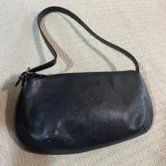 極美品　IL BISONTE ハンドバッグ ワンショルダー ブラック　黒　レザーのサムネイル