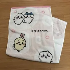 ちいかわ フェイスタオル ハチワレ ウサギ ピンクのサムネイル
