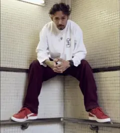 Jesse着　THE BONEZ PUMA suede VTG