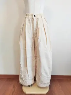 すー０１０５様専用　HARVESTY アイボリー サーカスパンツ