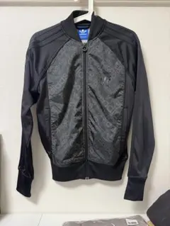 男女兼用 adidas ジャージ