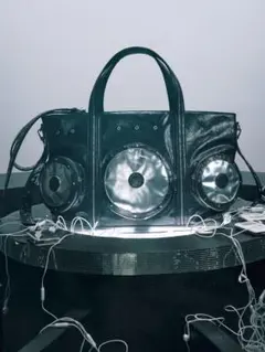 Item thumbnail for item cddc6f3d-74bc-434e-abb2-d96ef5e5722d