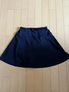 GU ACTIVE インナーパンツ付き フレアスカート Ｓのサムネイル